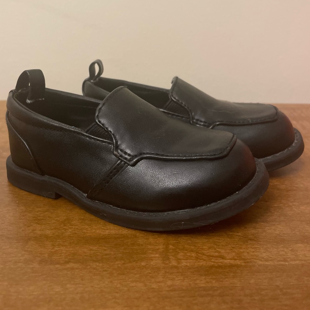 Black Loafers for little kids size 6